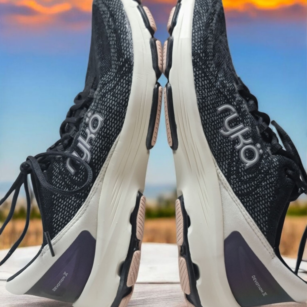 RYKA Reflect Devotion X  Woman's Size 8.5. In Outstanding Condition. See Pics - Picture 3 of 8